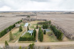 55518 RGE ROAD 250 Rural Sturgeon County, AB T8R 1P4