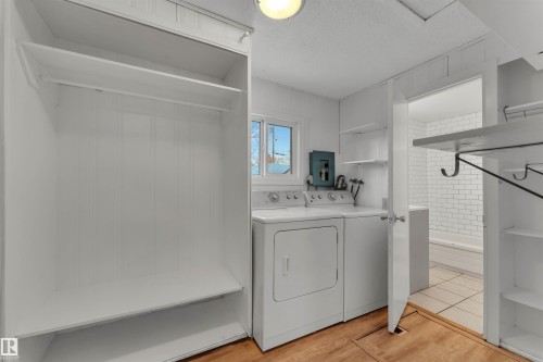 10657 64 Avenue, Edmonton, AB - Indoor Photo Showing Laundry Room