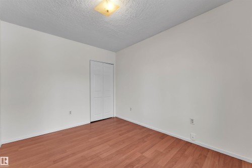 10657 64 Avenue, Edmonton, AB - Indoor Photo Showing Other Room