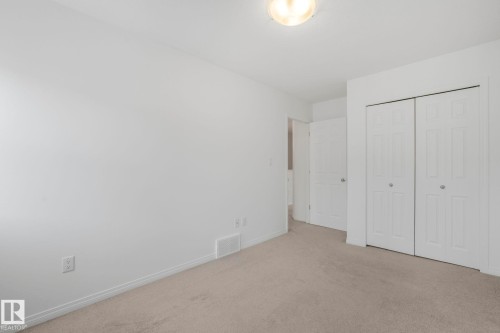 80 1623 Towne Centre Boulevard, Edmonton, AB - Indoor Photo Showing Other Room