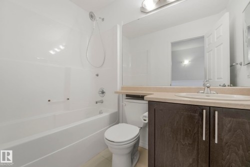80 1623 Towne Centre Boulevard, Edmonton, AB - Indoor Photo Showing Bathroom