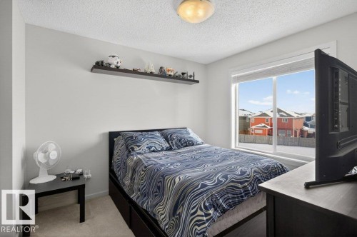 315 142 Ebbers Boulevard, Edmonton, AB - Indoor Photo Showing Bedroom
