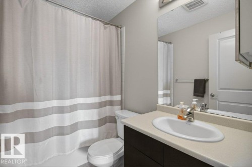 315 142 Ebbers Boulevard, Edmonton, AB - Indoor Photo Showing Bathroom