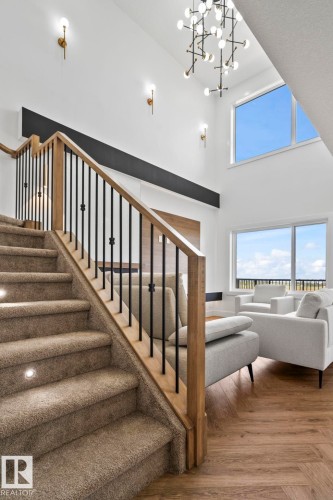 2904 1 Avenue, Edmonton, AB - Indoor Photo Showing Other Room