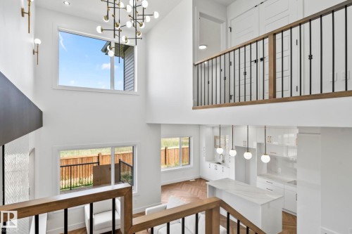 2904 1 Avenue, Edmonton, AB - Indoor Photo Showing Other Room