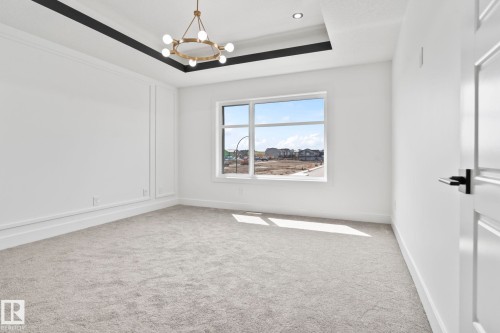 2904 1 Avenue, Edmonton, AB - Indoor Photo Showing Other Room