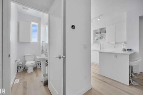 4 100 Jensen Lakes Boulevard, St. Albert, AB - Indoor Photo Showing Bathroom