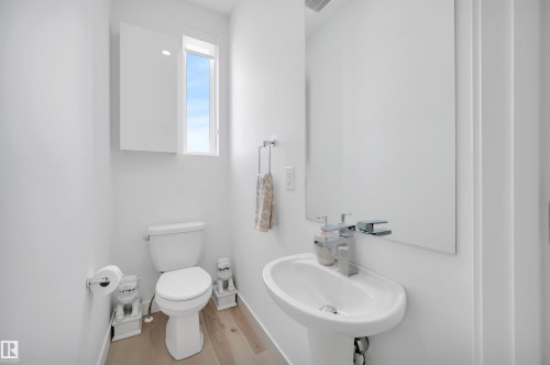 4 100 Jensen Lakes Boulevard, St. Albert, AB - Indoor Photo Showing Bathroom