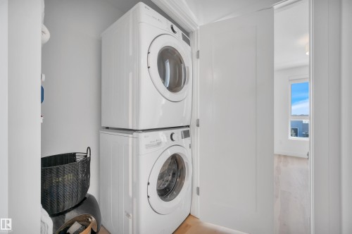 4 100 Jensen Lakes Boulevard, St. Albert, AB - Indoor Photo Showing Laundry Room