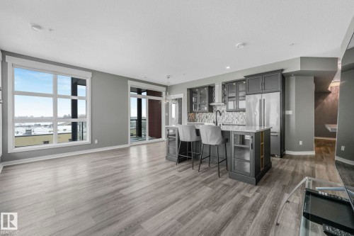 412 10518 113 Street, Edmonton, AB - Indoor
