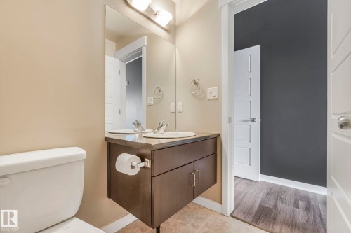 412 10518 113 Street, Edmonton, AB - Indoor Photo Showing Bathroom