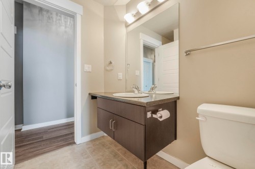 412 10518 113 Street, Edmonton, AB - Indoor Photo Showing Bathroom