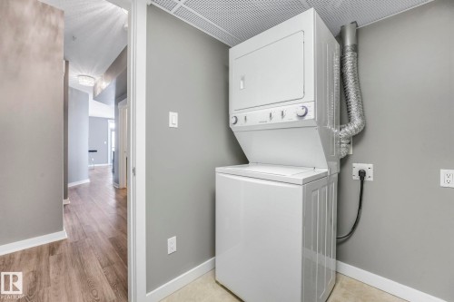 412 10518 113 Street, Edmonton, AB - Indoor Photo Showing Laundry Room