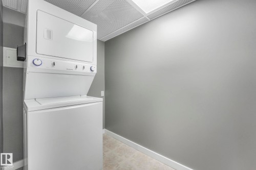 412 10518 113 Street, Edmonton, AB - Indoor Photo Showing Laundry Room