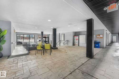 412 10518 113 Street, Edmonton, AB - Indoor Photo Showing Other Room
