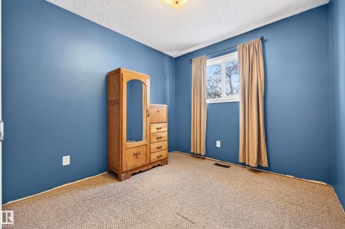 4112 30 Avenue, Edmonton, AB - Indoor