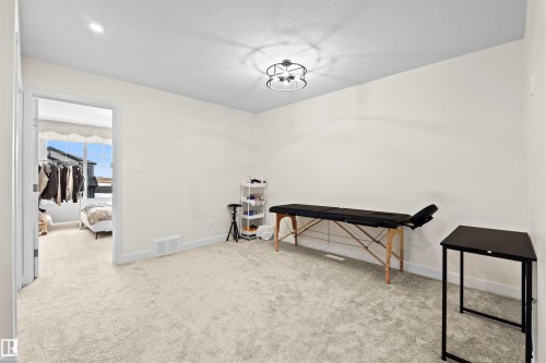 17651 49 Street, Edmonton, AB - Indoor Photo Showing Other Room