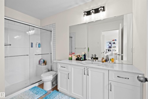 17651 49 Street, Edmonton, AB - Indoor Photo Showing Bathroom