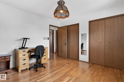 4720 147A Street, Edmonton, AB - Indoor