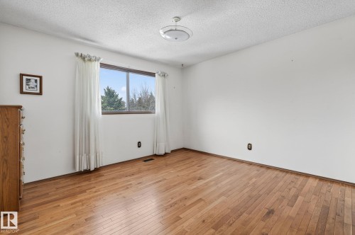 4720 147A Street, Edmonton, AB - Indoor Photo Showing Other Room