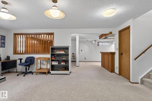 4720 147A Street, Edmonton, AB - Indoor