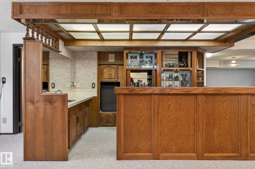 4720 147A Street, Edmonton, AB - Indoor