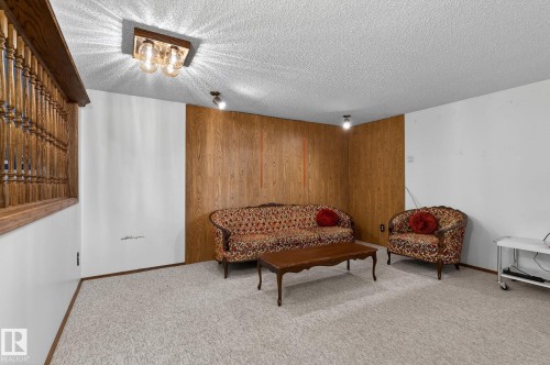4720 147A Street, Edmonton, AB - Indoor Photo Showing Other Room