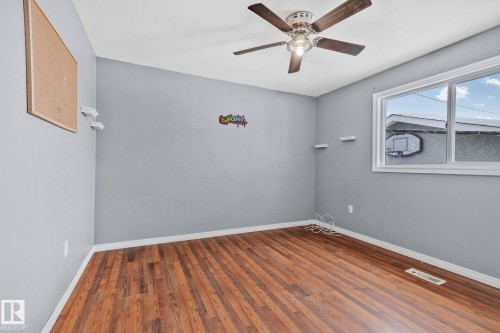 4717 49 Avenue, Legal, AB - Indoor Photo Showing Other Room