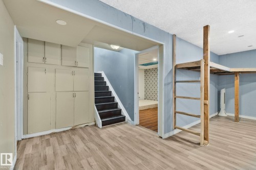 4717 49 Avenue, Legal, AB - Indoor Photo Showing Other Room