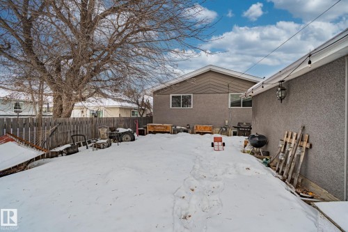 4717 49 Avenue, Legal, AB - Outdoor