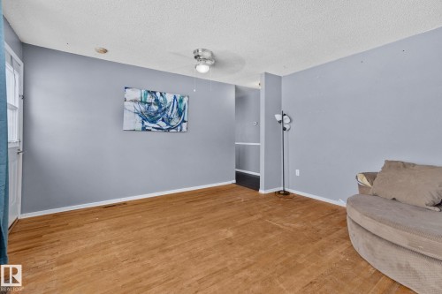 4717 49 Avenue, Legal, AB - Indoor Photo Showing Other Room