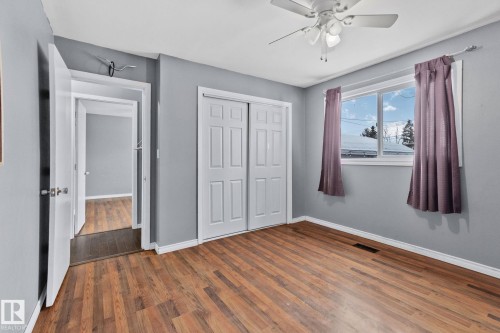 4717 49 Avenue, Legal, AB - Indoor Photo Showing Other Room