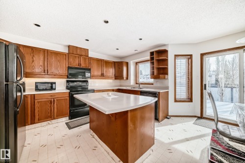 15404 132 Street, Edmonton, AB - Indoor Photo Showing Kitchen With Double Sink