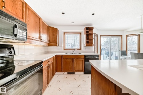 15404 132 Street, Edmonton, AB - Indoor Photo Showing Kitchen With Double Sink