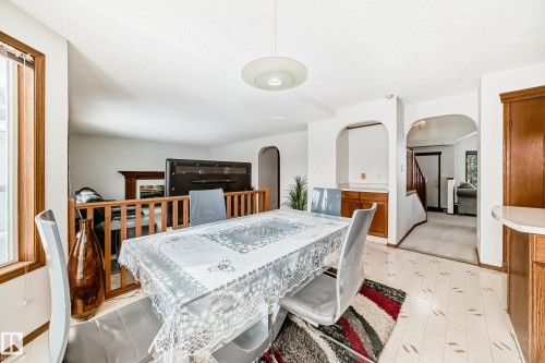 15404 132 Street, Edmonton, AB - Indoor Photo Showing Dining Room