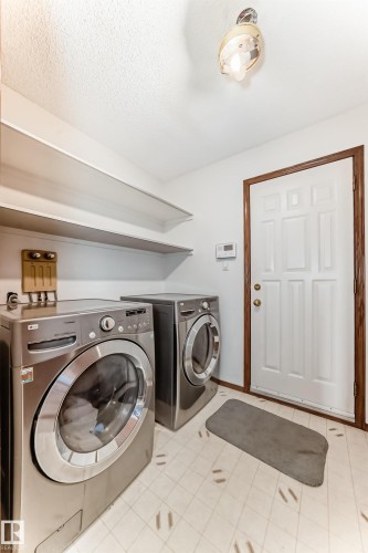 15404 132 Street, Edmonton, AB - Indoor Photo Showing Laundry Room