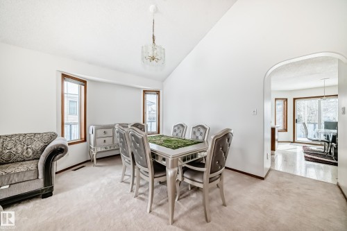 15404 132 Street, Edmonton, AB - Indoor Photo Showing Dining Room