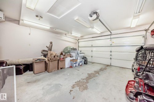 15404 132 Street, Edmonton, AB - Indoor Photo Showing Garage