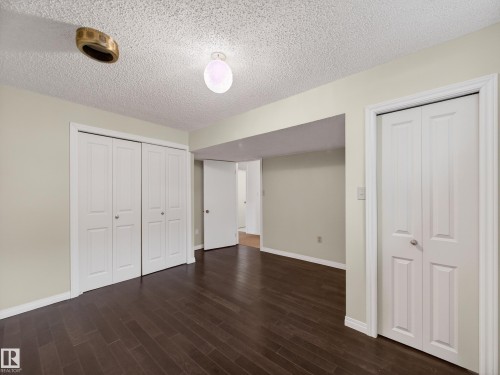 8906 83 Avenue, Edmonton, AB - Indoor