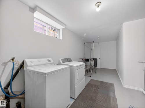 8906 83 Avenue, Edmonton, AB - Indoor Photo Showing Laundry Room