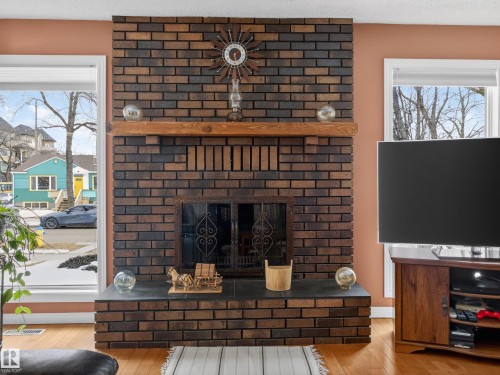 8906 83 Avenue, Edmonton, AB - Indoor With Fireplace