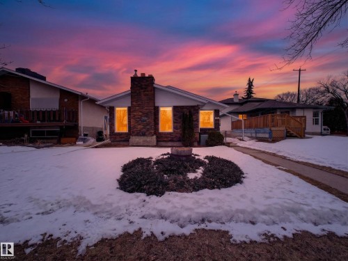 8906 83 Avenue, Edmonton, AB - Outdoor