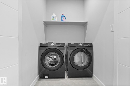 82 Meadowland Way, Spruce Grove, AB - Indoor Photo Showing Laundry Room