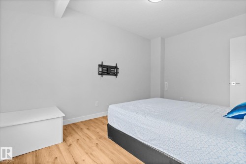 82 Meadowland Way, Spruce Grove, AB - Indoor Photo Showing Bedroom