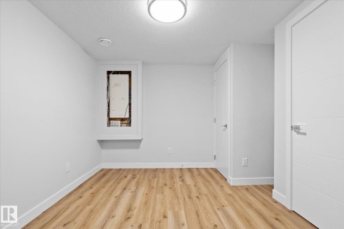 82 Meadowland Way, Spruce Grove, AB - Indoor Photo Showing Other Room