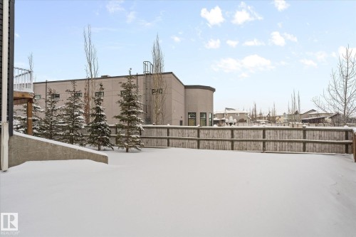 82 Meadowland Way, Spruce Grove, AB - Outdoor