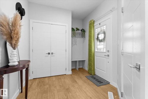 82 Meadowland Way, Spruce Grove, AB - Indoor Photo Showing Other Room