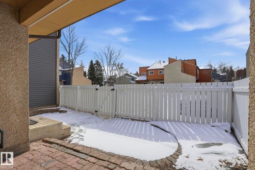 202 Kaskitayo Crest, Edmonton, AB - Outdoor With Exterior