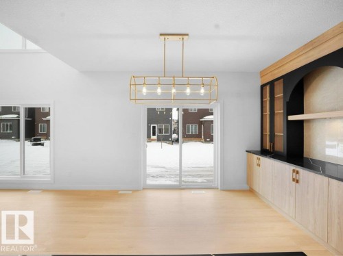 3324 Chickadee Dr, Edmonton, AB - Indoor