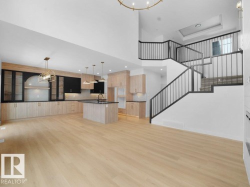 3324 Chickadee Dr, Edmonton, AB - Indoor Photo Showing Kitchen